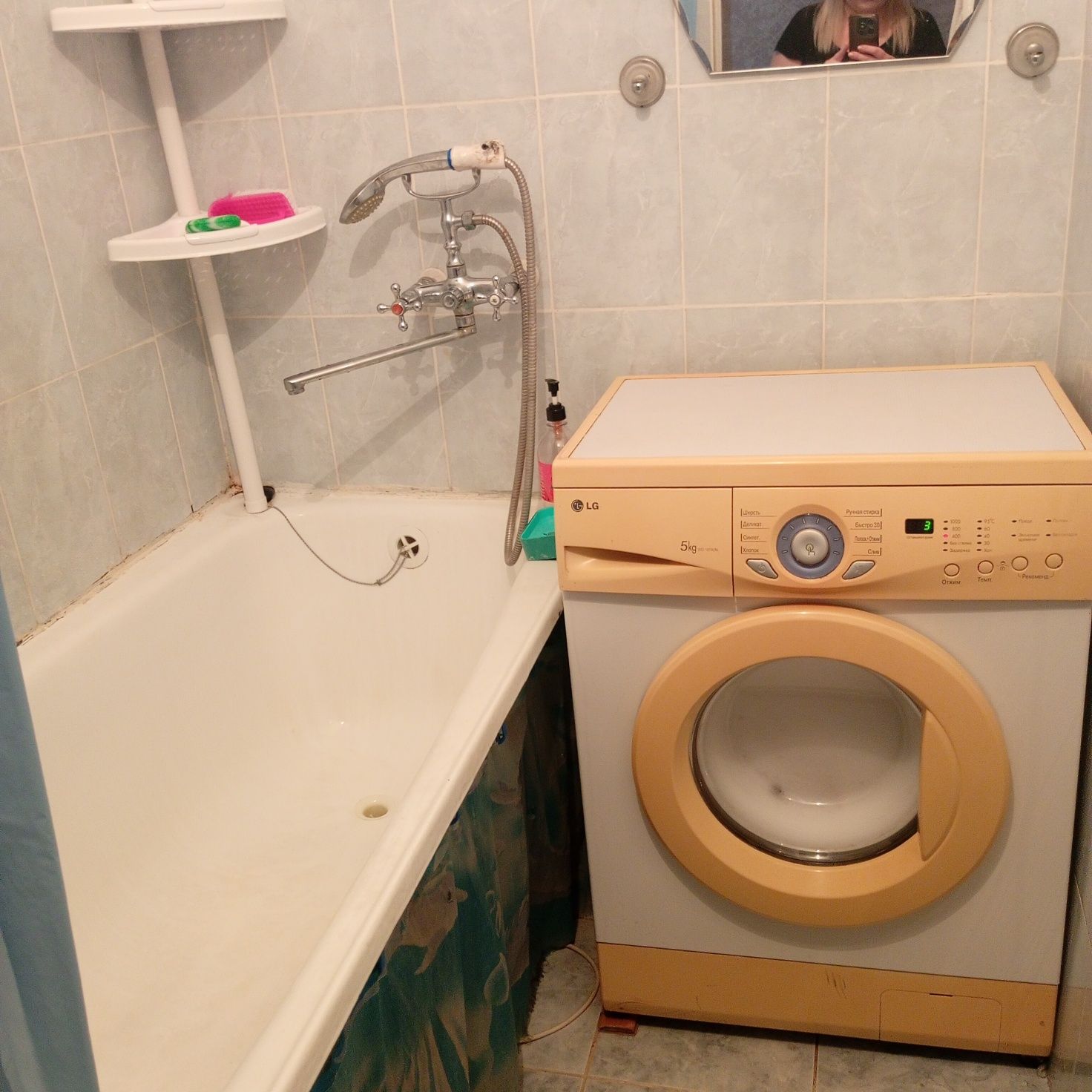 Сдам 2 комнатную. Бурова16