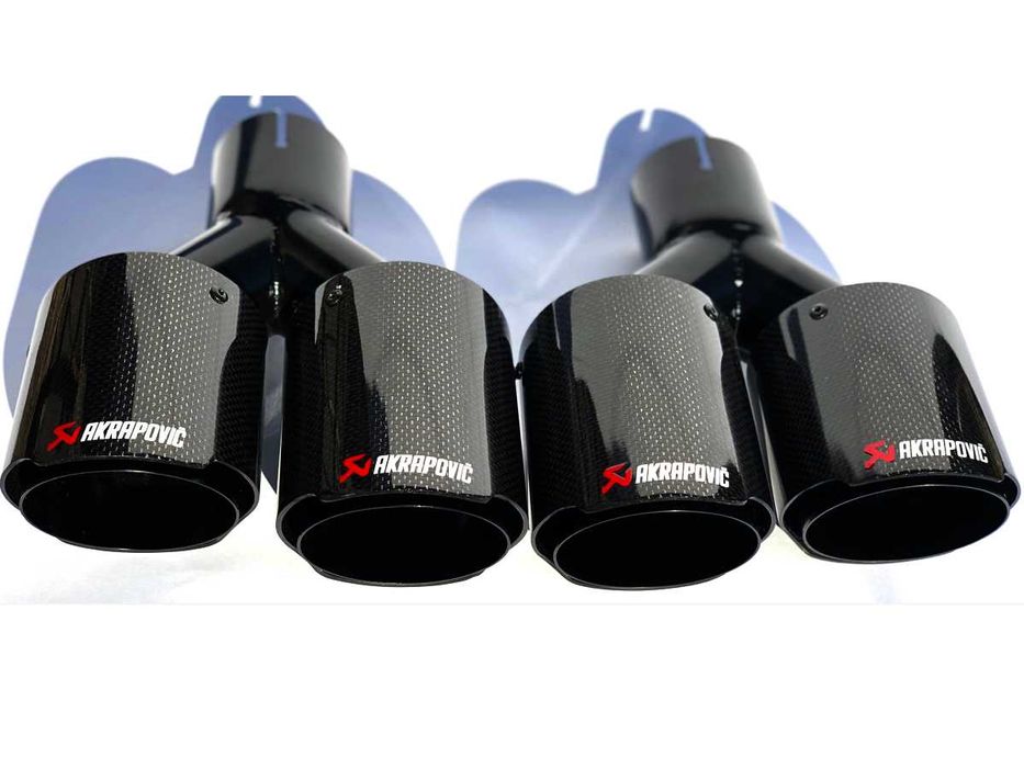 Tipsuri de evacuare, oramente duble din carbon Akrapovic