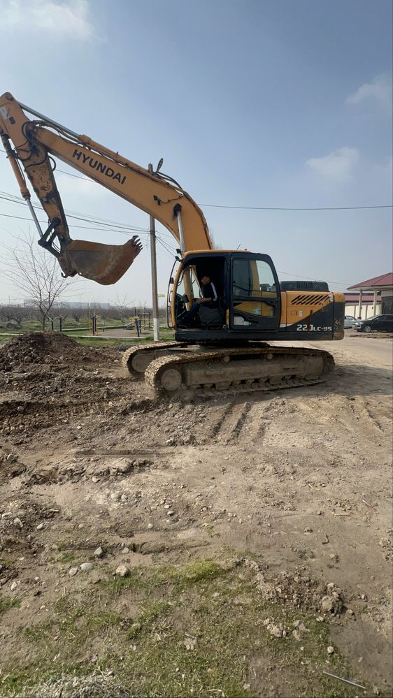 Екскаватор 220 хундаи  1.2 куб аренда гусиничний