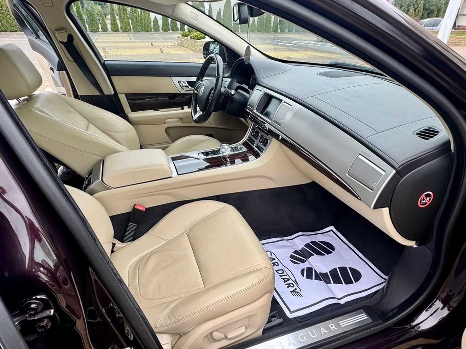 Jaguar XF 2.2d 2013 facelift