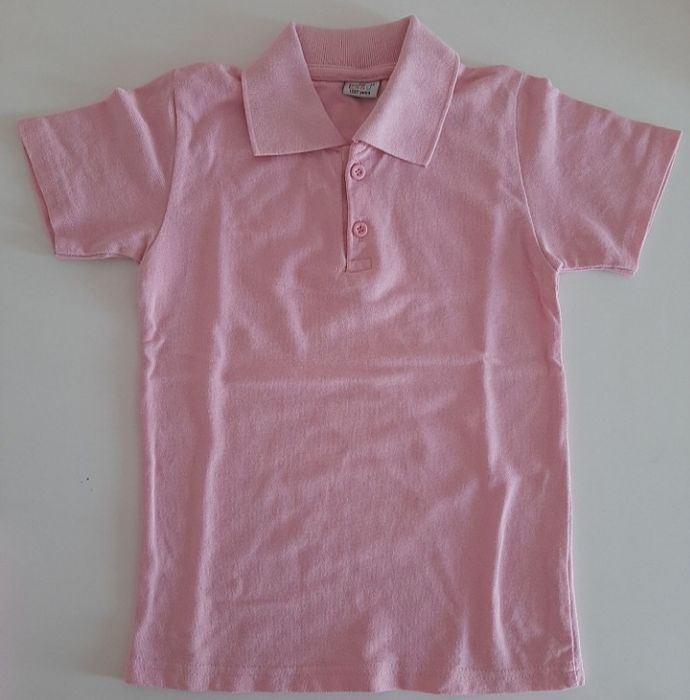 Подарявам тениски за униформа