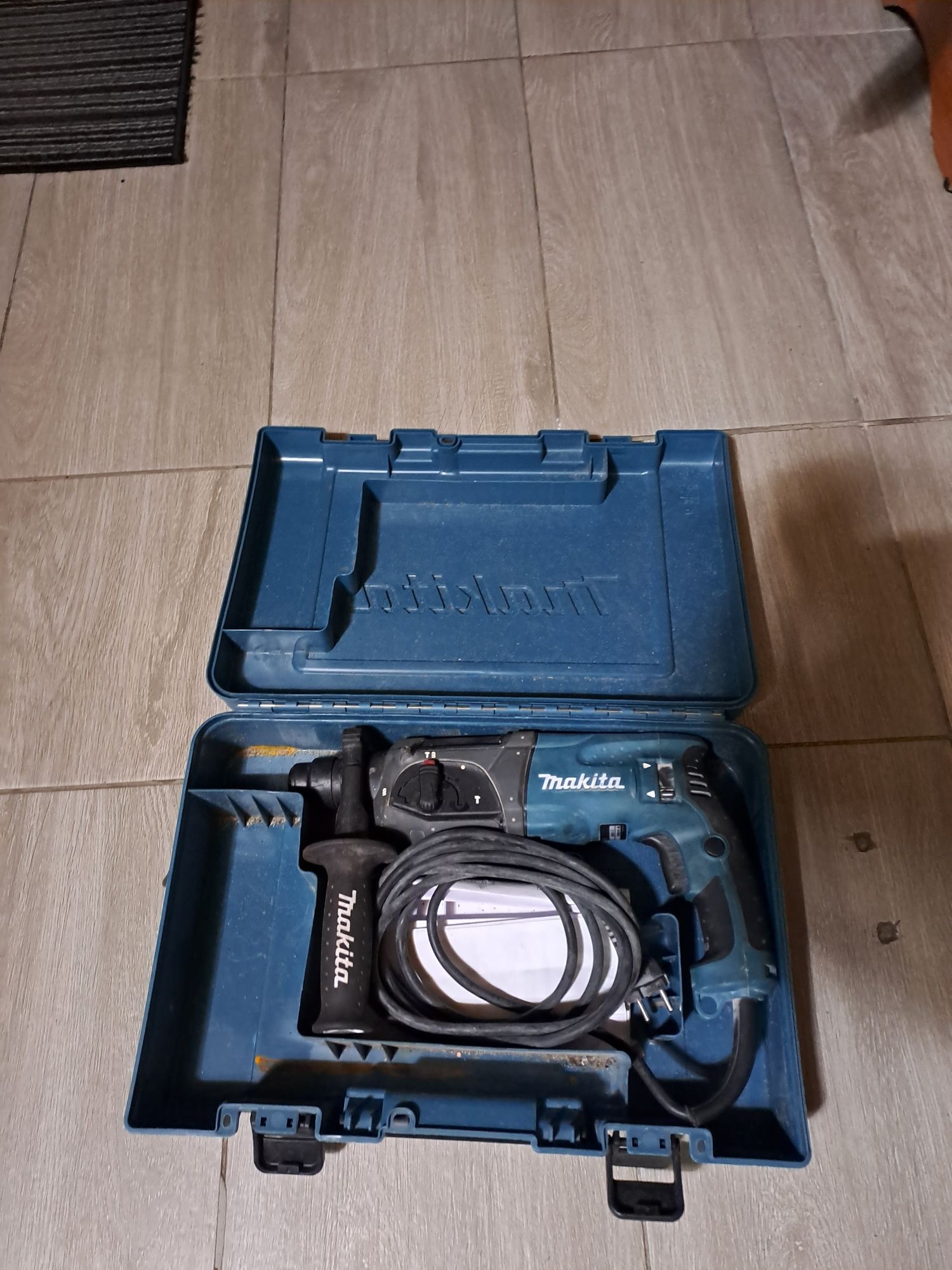 Rotopercutor Makita HR 2470