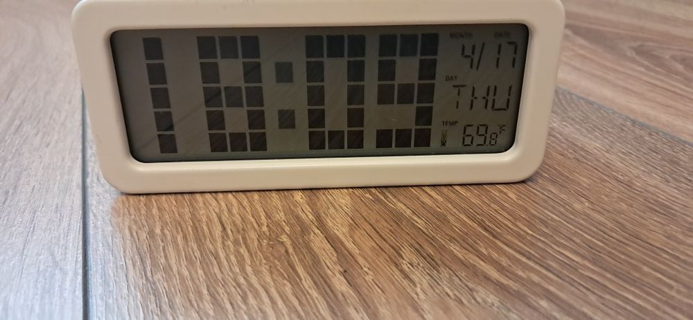 Ceas electronic Poss