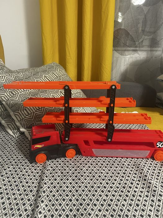 Hot Wheels transportor