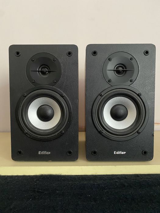 EDIFIER R1200T активни тонколни в добро състояние
