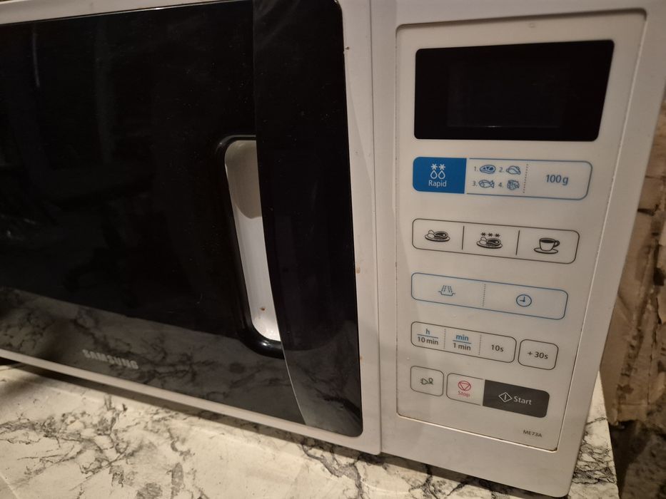 Cuptor cu microunde Samsung