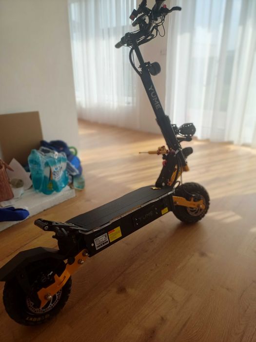 [86KM/H]Trotineta electrica puternica Yune X11+