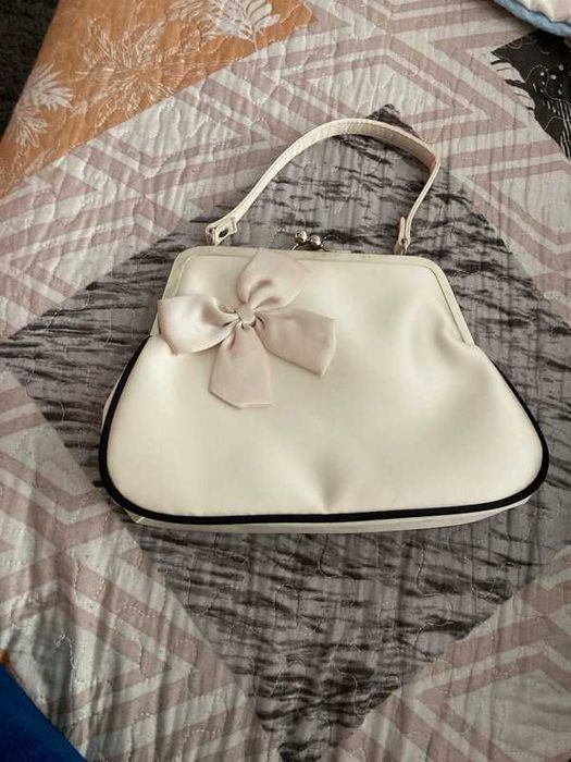 Gentuța Today, potrivită pentru mireasă