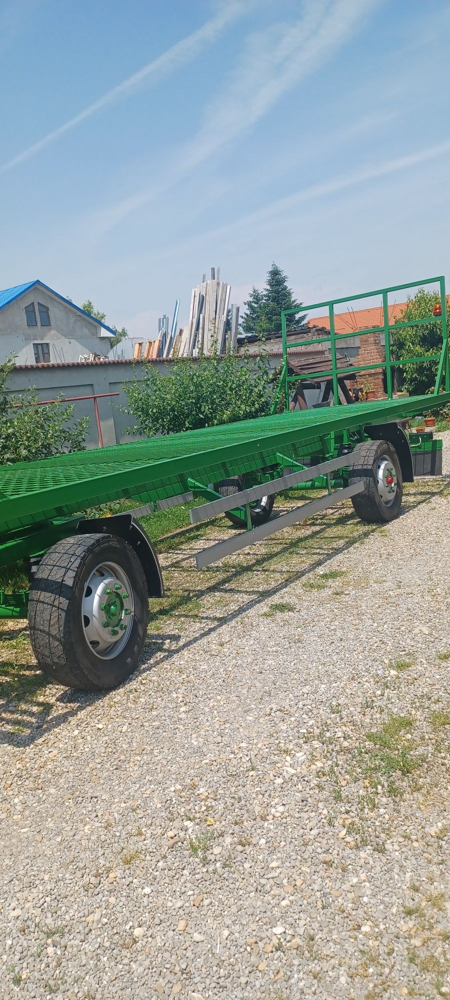 Platformă  Remorca Trailer Baloți 8m