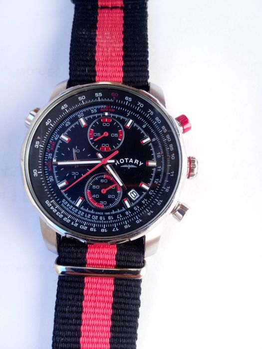 Продавам часовник Rotary Aviator Chronograf