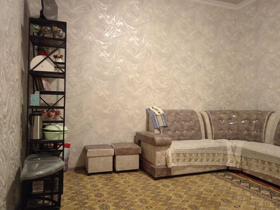 3 xonali kvartira sotiladi