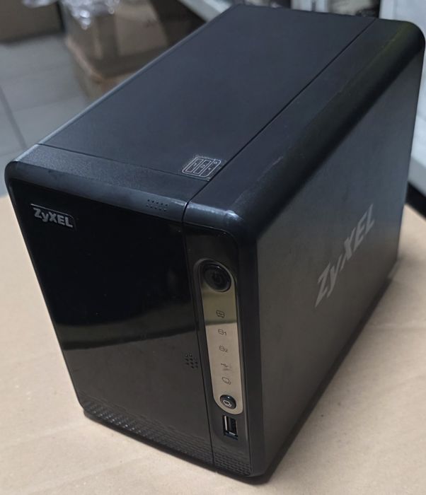 Zyxel NAS 326 cu Hdd 6TB
