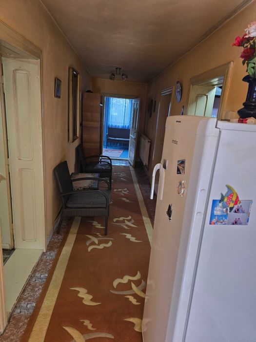 Traieste langa natura ! Casa cu gradina mare !