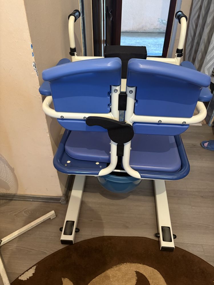 Scaun hidraulic pentru transfer pacient 3 in 1