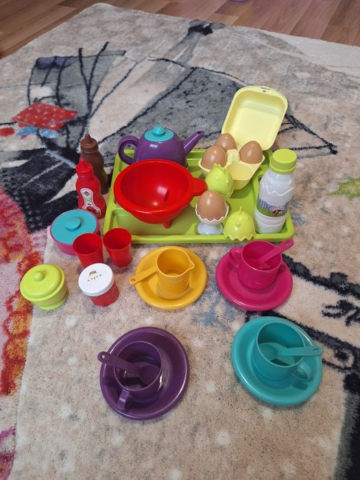 Пластмасова детска посуда за игра