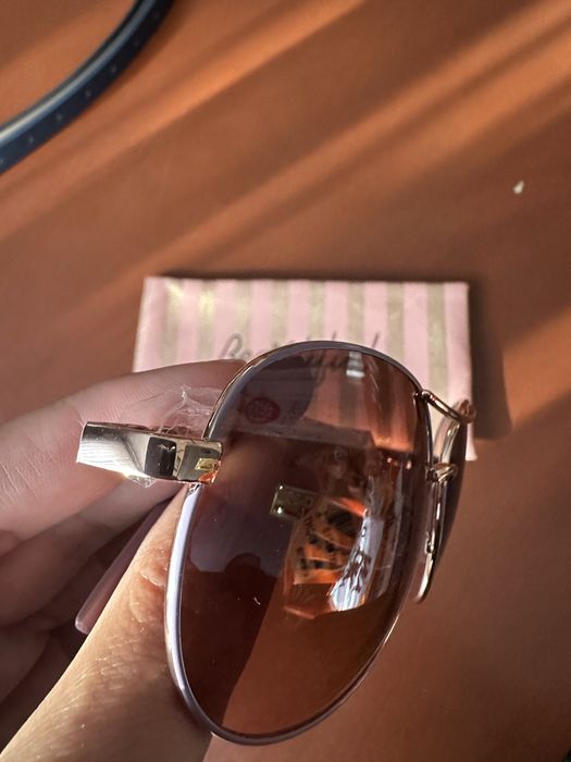 Нови, оригинални слънчеви очила Tahari