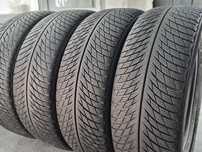 225/65/17 Michelin 4Броя: 330лв 6.5мм