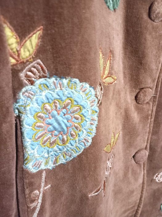 Кадифено палто с бродерия, размер M