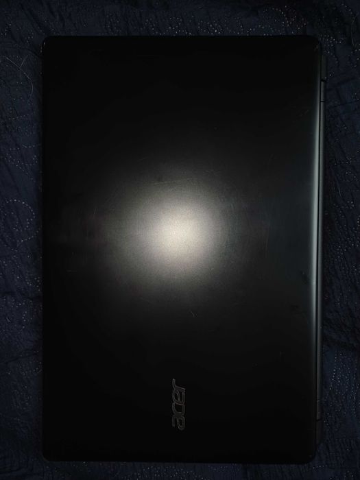 Перфектен, Aser Aspire, E1-570G,  intel core i5, перфектен.