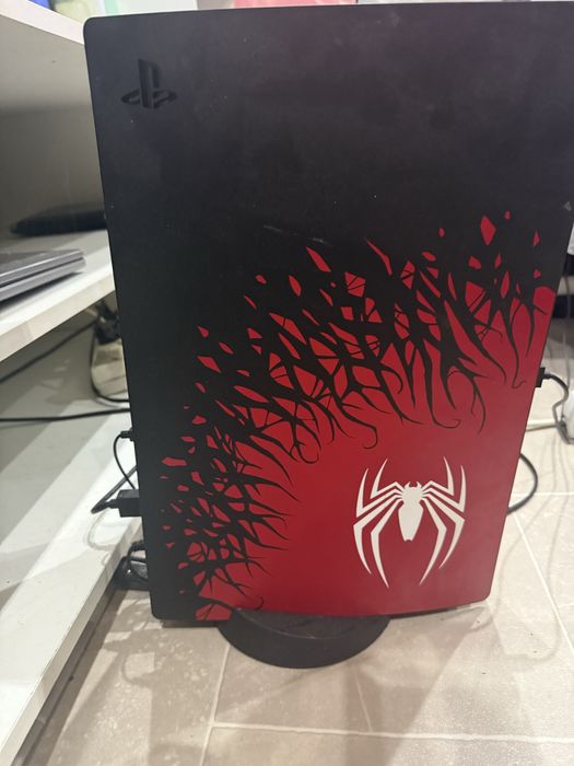 Play station 5 spiderman edition