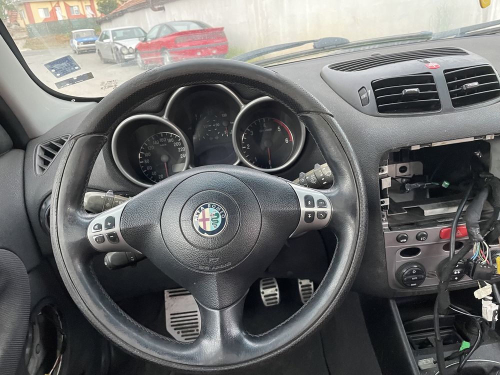 Alfa Romeo 147 1.9jtd 115hp 2002 На Части