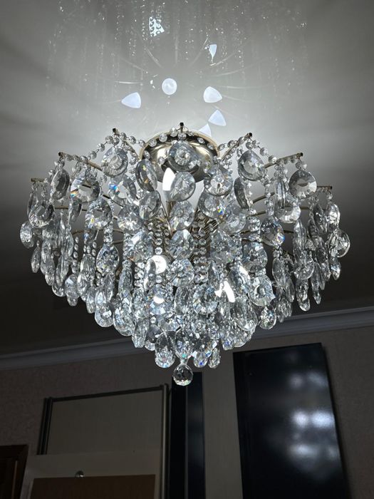 Люстра с сосульками