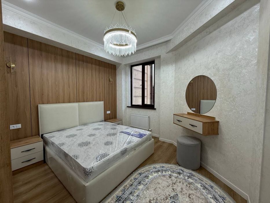 Продается 3 комнатная квартира на 1 этаже площадью 66 кв.м.