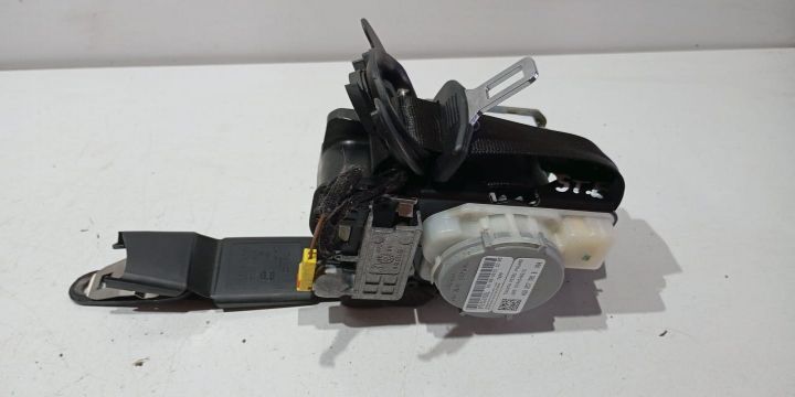 Centura siguranta fata stanga 4G8857705B Audi A6 allroad C7 [facelift