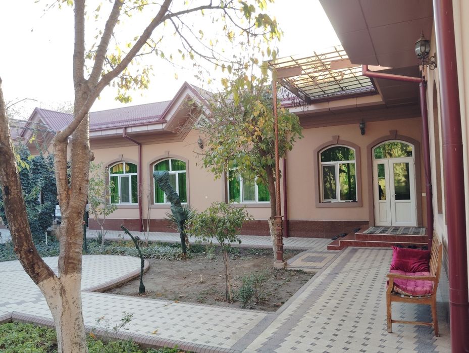 Продам Евро Дом 9ком 9соток спутник13 в доль дороги углавой + магазин