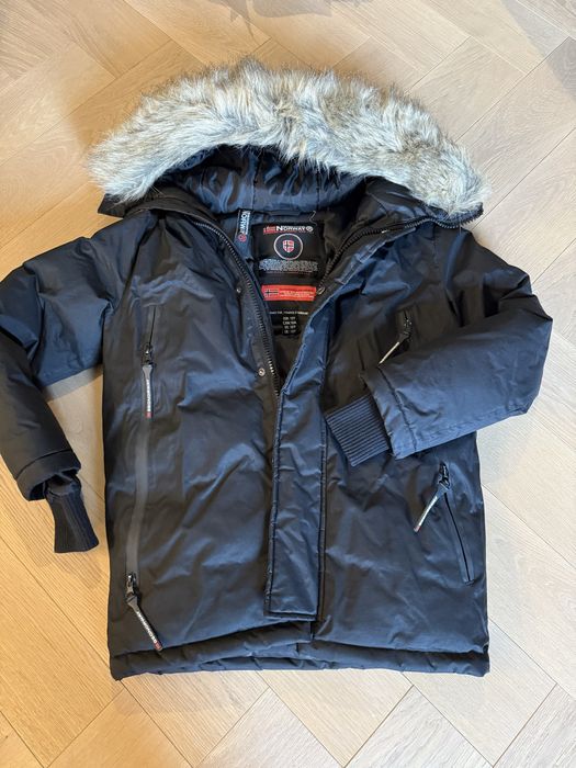 Graca Geographical Norwai , 8-10 ani, ca noua