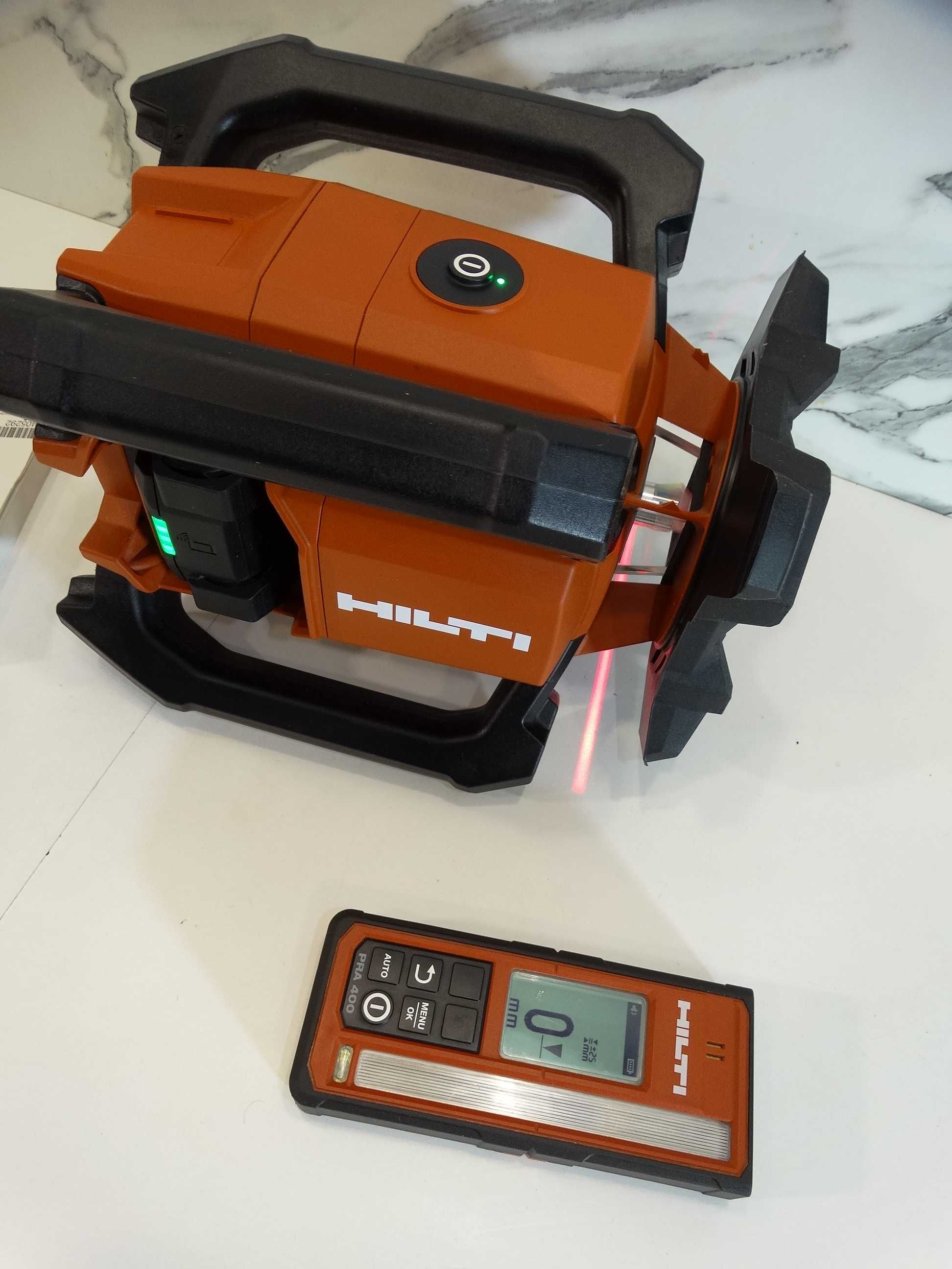 Hilti PR 40 - 22 / Nuron - Ротационен лазерен нивелир