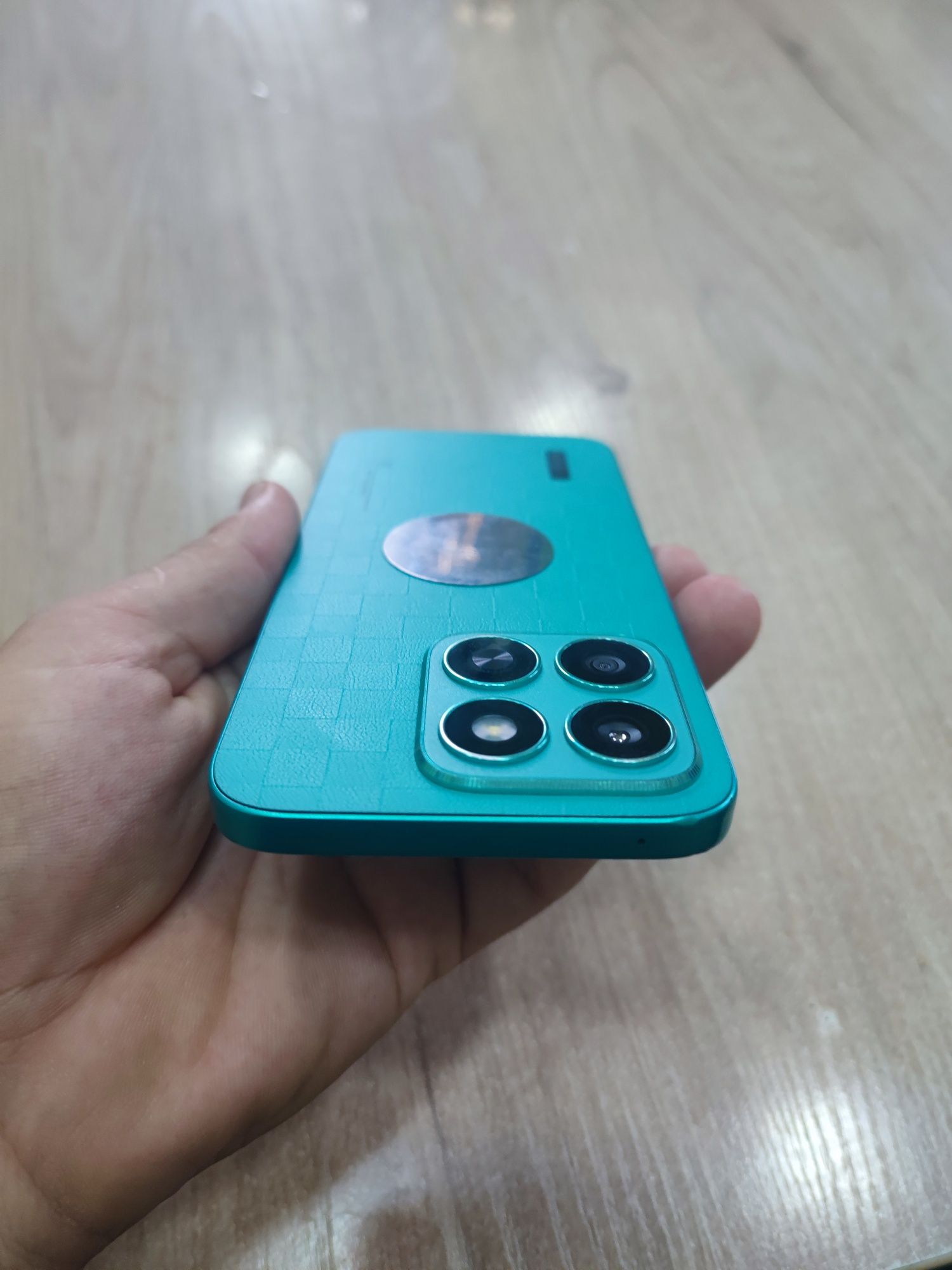 Honor x8c 8/256 ideal