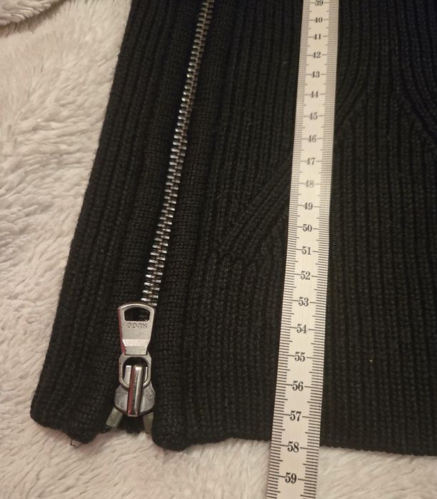 ARMANI ,HUGO-оригинални пуловери