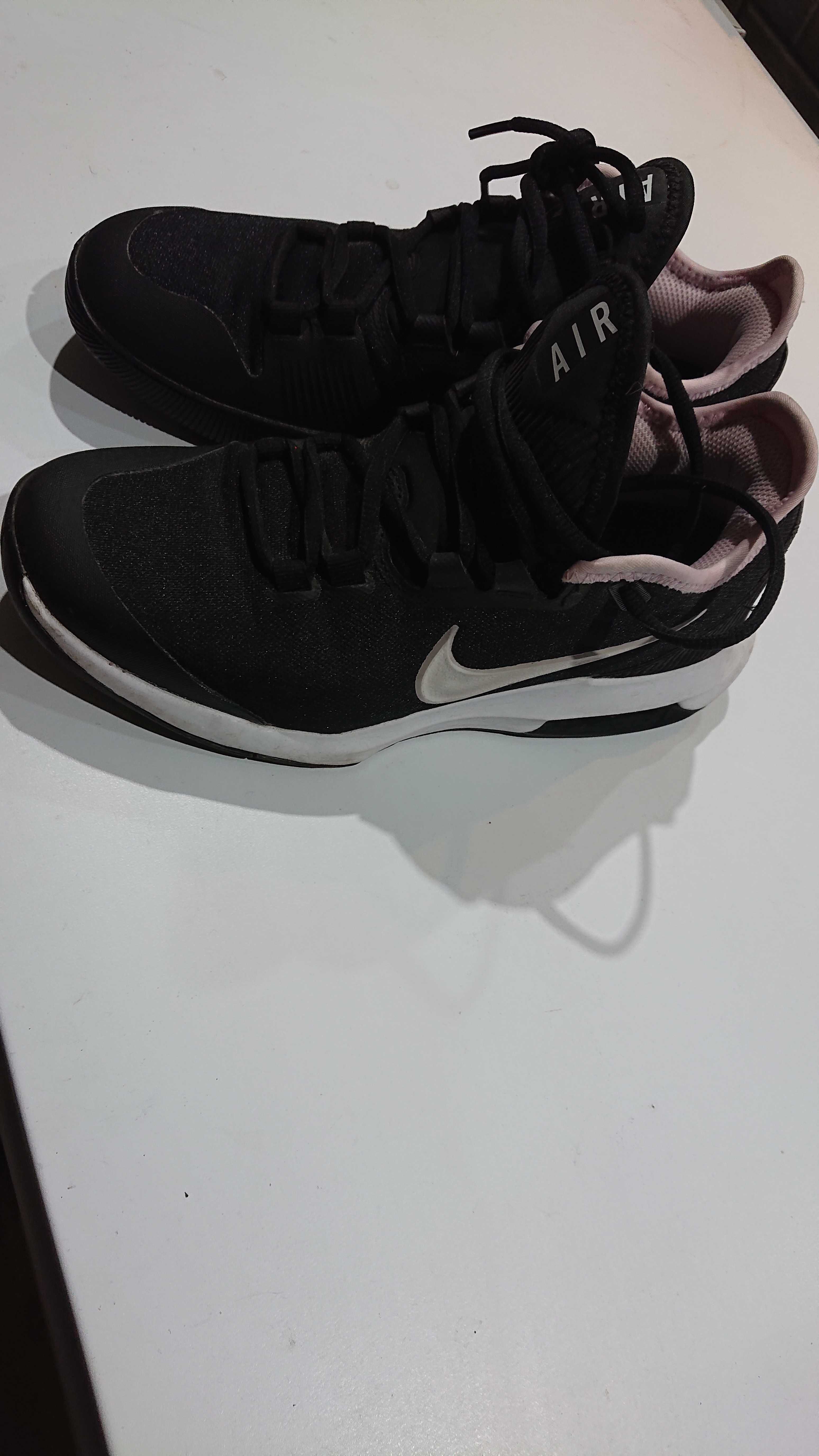 Продавам Nike Air max
