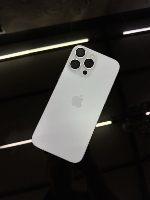 Iphone 16 pro max 256gb white / Айфон 16 про макс 256гб белый