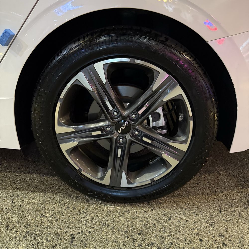 Kia K5 Prestige 23 24