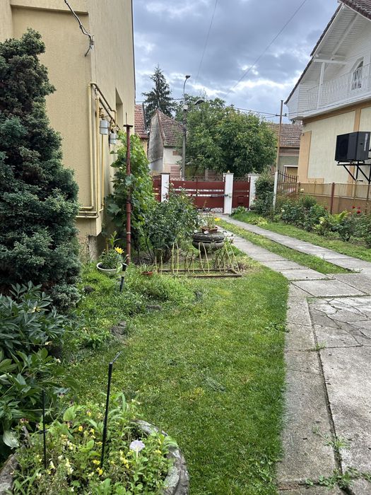 Casa de vanzare pe strada Paris