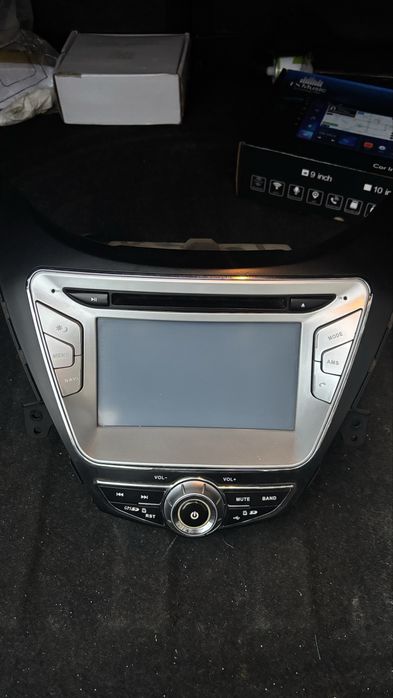 Магнитола на Элантру 2012 г