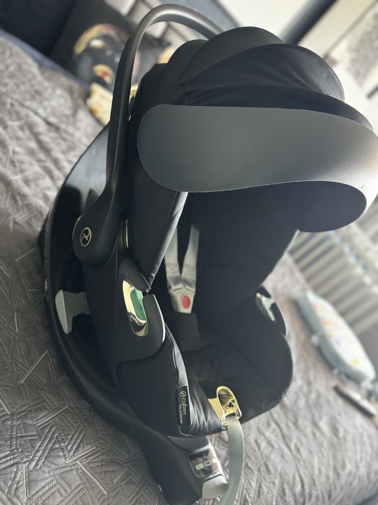 Cybex Cloud T i-Size Jeremy Scott Wings + Isofix база Base T