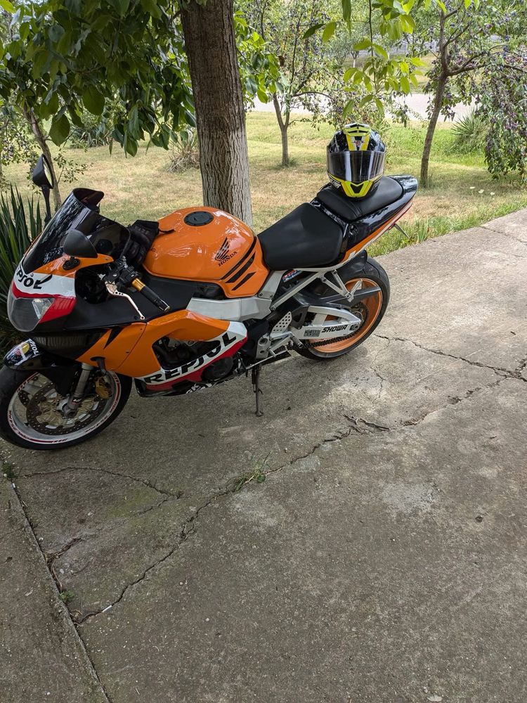 De vânzare sau schimb: Honda CBR929RR