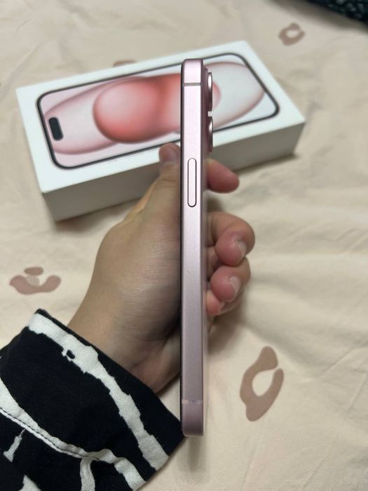 iPhone 15 128gb...