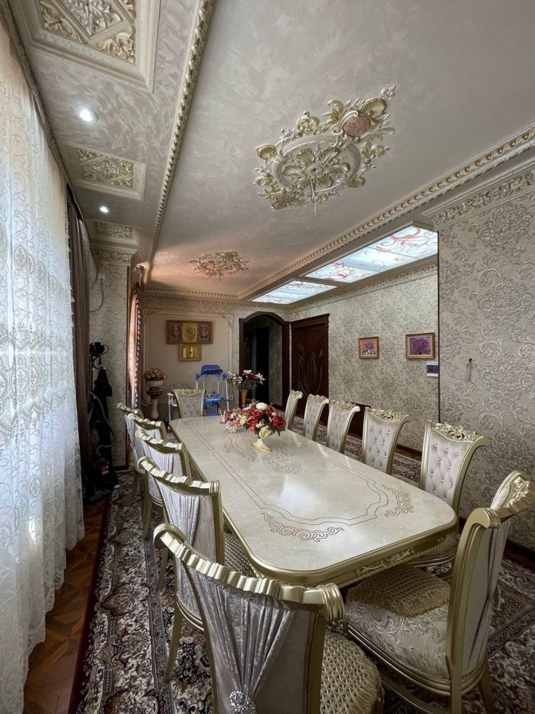 Сергели авторынок евро дом 5соток 3уровней 14комнат 500кв.м евро ремон
