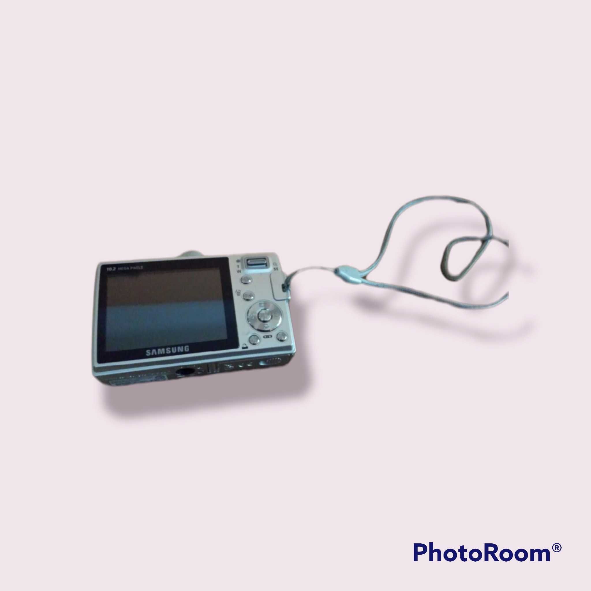 Camera digitala Samsung l200 10,2mp 3x zoom fără accesorii bat umflata