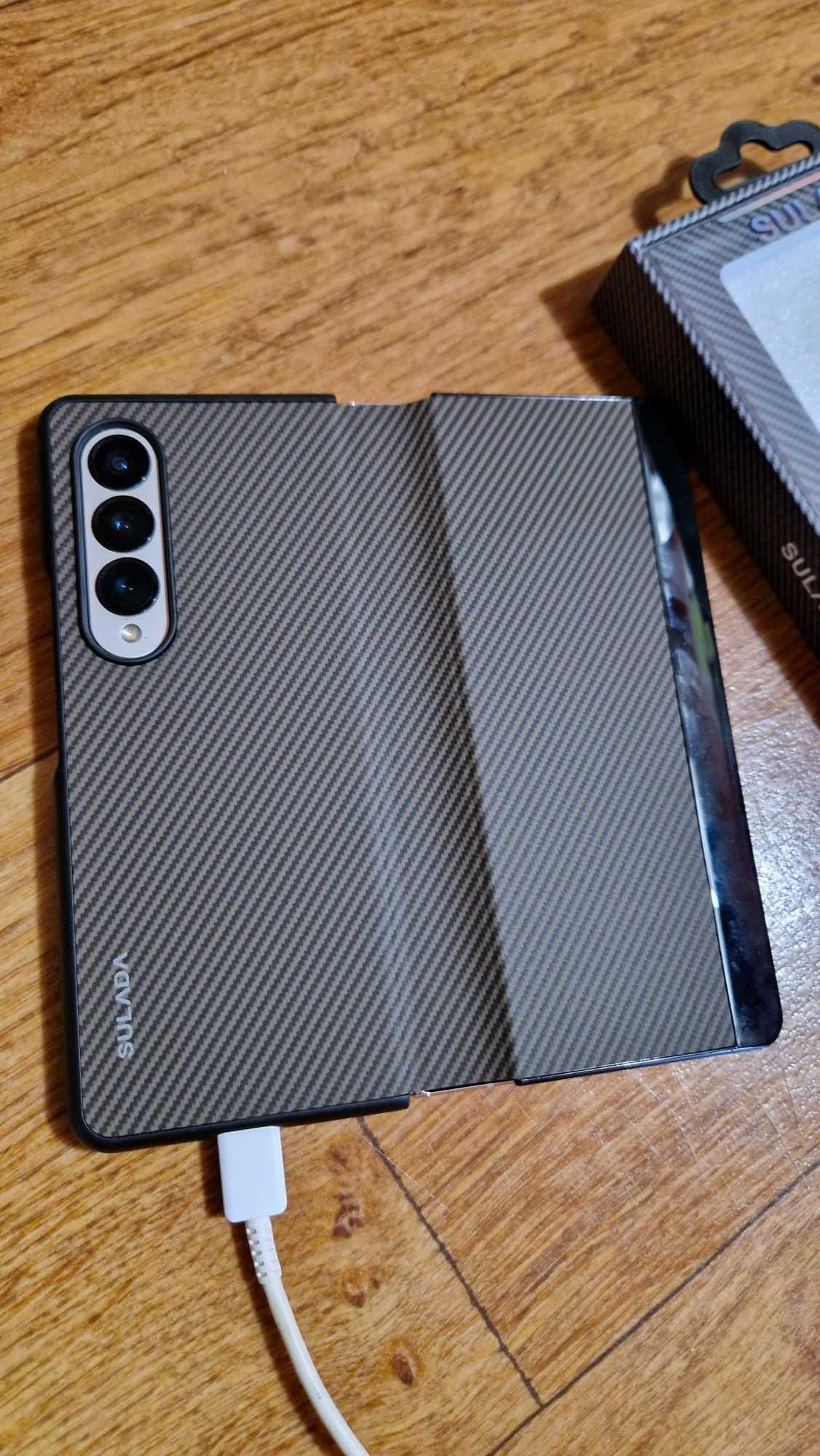 Husa Galaxy Fold4 magnetică mată din fibră de carbon,protectie balama
