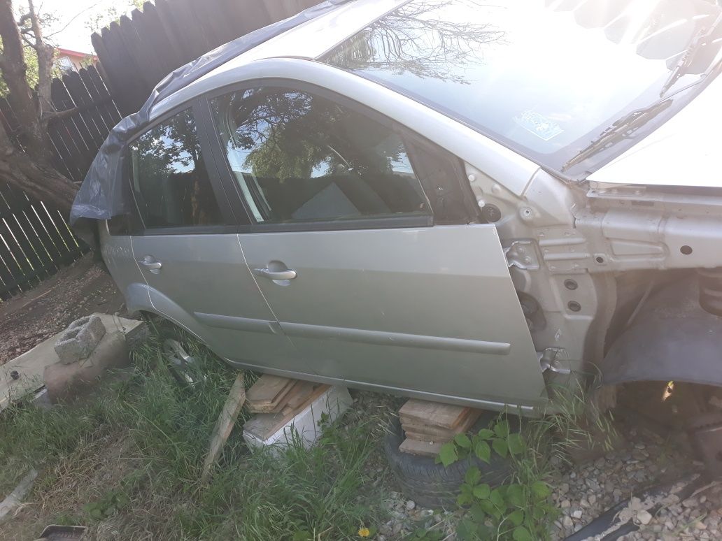 Uși ford Fiesta An 2007 Stînga Dreapta Fată Spate