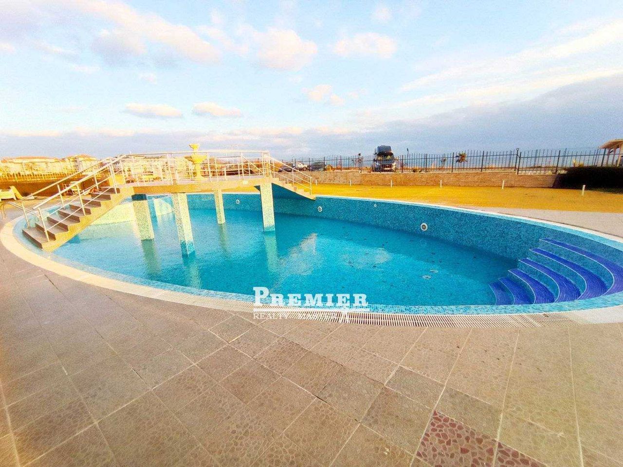 Продава се Двустаен апартамент в с. Равда, Област Бургас - 59 кв.м за 975 €/кв.м - Снимка #8