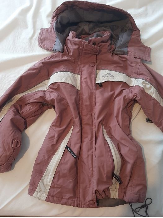 Детско,  зимно яке за момиче,  8-9 години