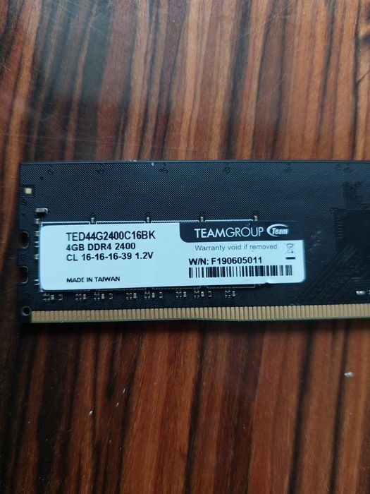 Модуль оперативной памяти (ОЗУ) Teamgroup DDR4.