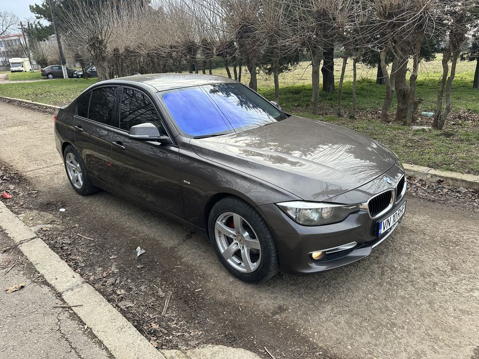 Bmw 318D/2013/2.0D/6+1Vit/Navi/Piele/Fiscal-6.990€