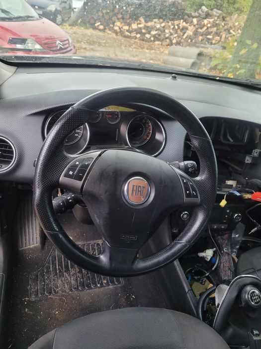 Продавам Fiat Bravo 2 за части